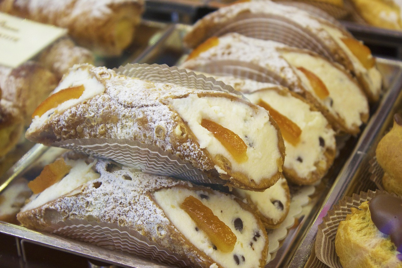 Cannoli siciliani: ricetta originale con ricotta