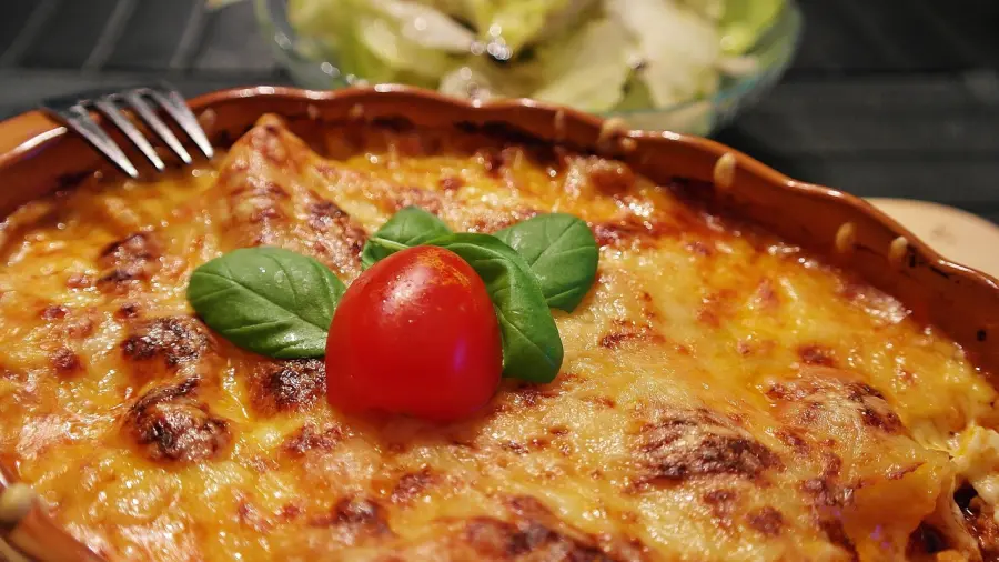 Lasagna con la zucca: una ricetta che unisce delicatezza, tecnica e sapori di stagione