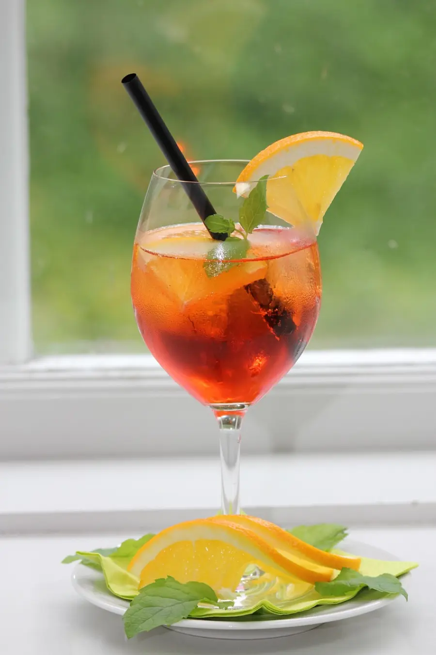 Spritz protagonista dell’aperitivo italiano, ma cresce la voglia di nuove esperienze