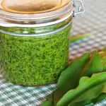 Come si fa il pesto alla genovese: metodo tradizionale, ingredienti e accorgimenti fondamentali