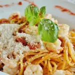 Pasta con philandelphia e parmigiano: un piatto semplice che diventa morbidezza pura