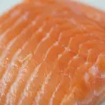 Pasta salmone e zucchine: un piatto delizioso e irresistibile